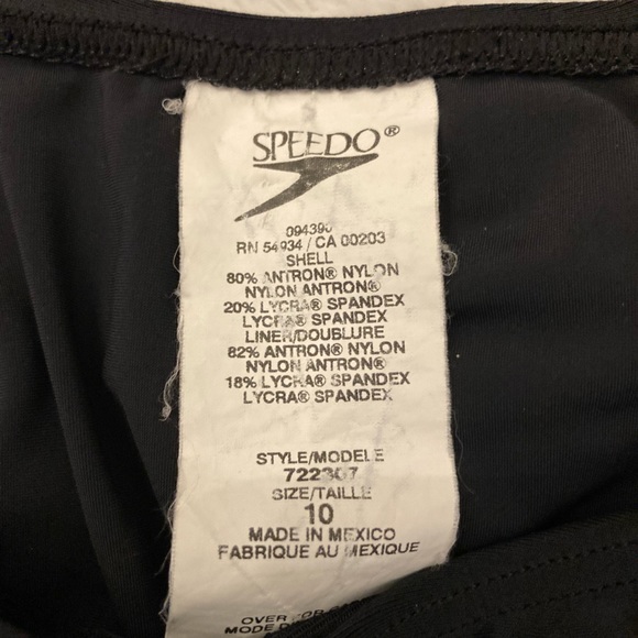 Gently Worn Women’s Black SPEEDO Tankini, size 8/10 - Picture 6 of 8